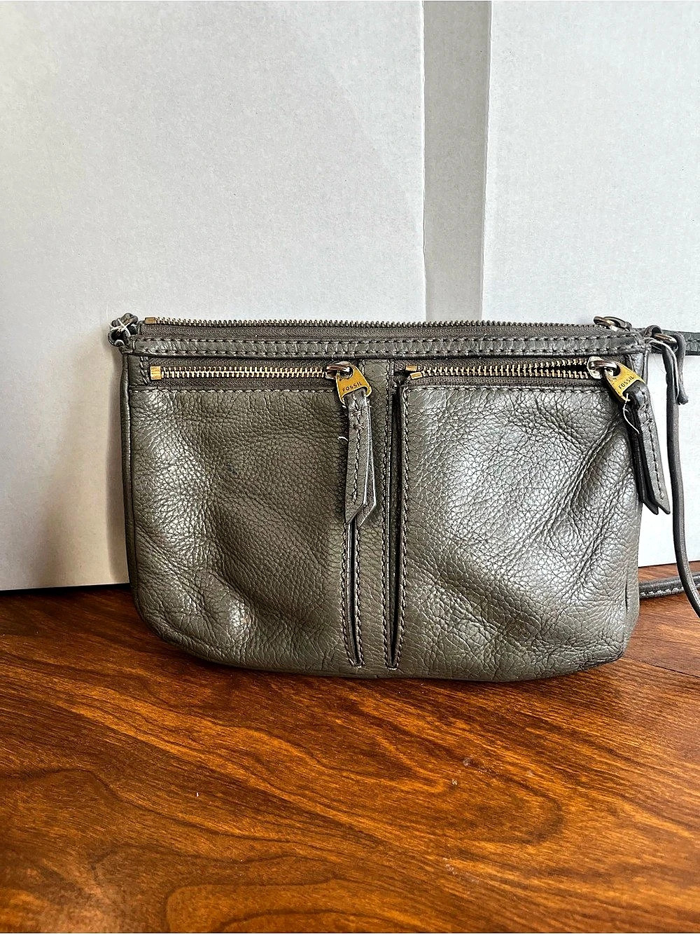 Fossil Leather-Look Crossbody in Gray